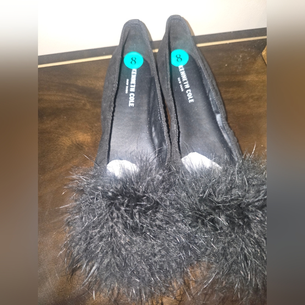 Kenneth Cole black suede and feather flats never-worn